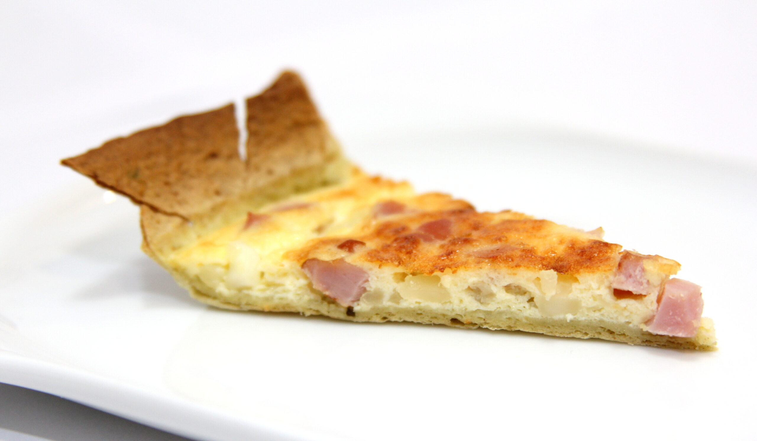 Zapečený špenátový wrap s cottage syrom a údenou šunkou